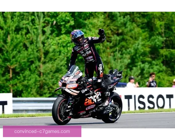 MotoGP赛季冲刺阶段即将到来 多支车队展开激烈角逐决战